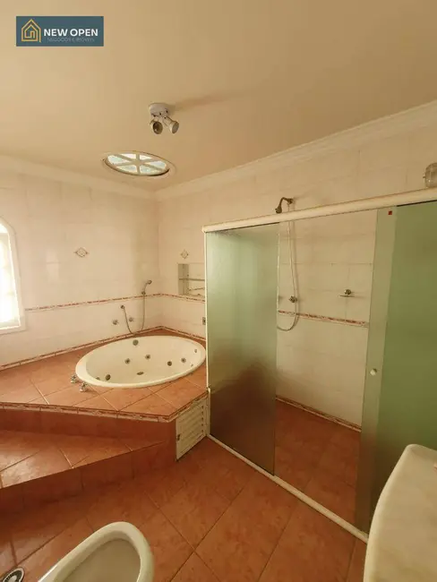 Casa de Condomínio com 4 quartos à venda, 660m2 em Atibaia - SP - imagem 2 Foto 2 de Casa de Condomínio com 4 quartos à venda, 660m2 em Atibaia - SP