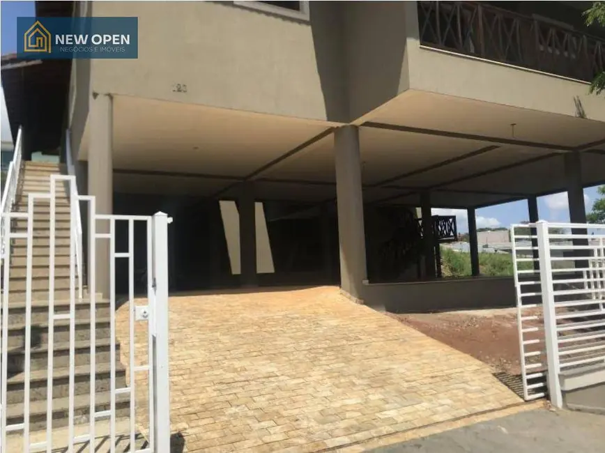 Foto 3 de Casa com 4 quartos à venda, 1287m2 em Nova Gardênia, Atibaia - SP