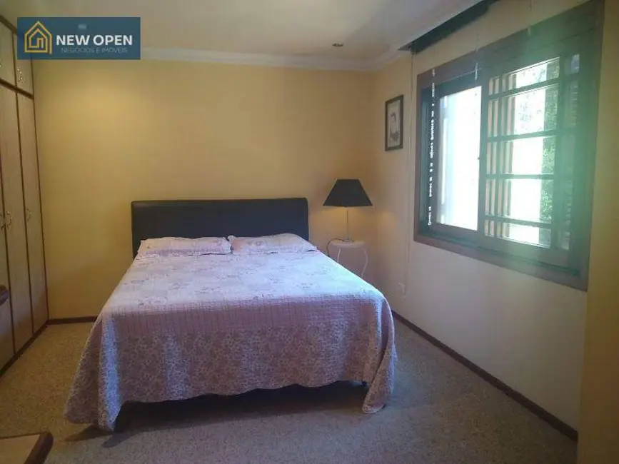 Foto 8 de Casa de Condomínio com 4 quartos à venda, 1000m2 em Vila Santista, Atibaia - SP