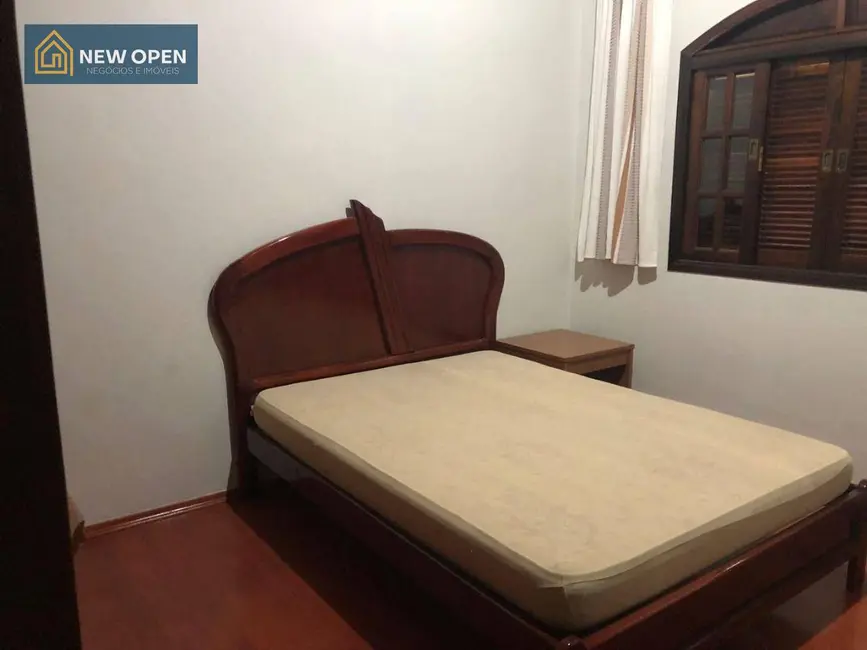 Foto 3 de Casa com 3 quartos à venda, 1526m2 em Portão, Atibaia - SP
