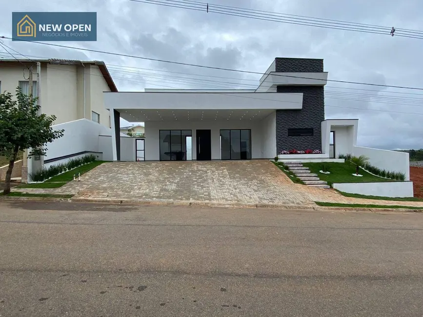 Casa de Condomínio com 3 quartos à venda, 800m2 em Atibaia - SP - imagem 1 Foto 1 de Casa de Condomínio com 3 quartos à venda, 800m2 em Atibaia - SP