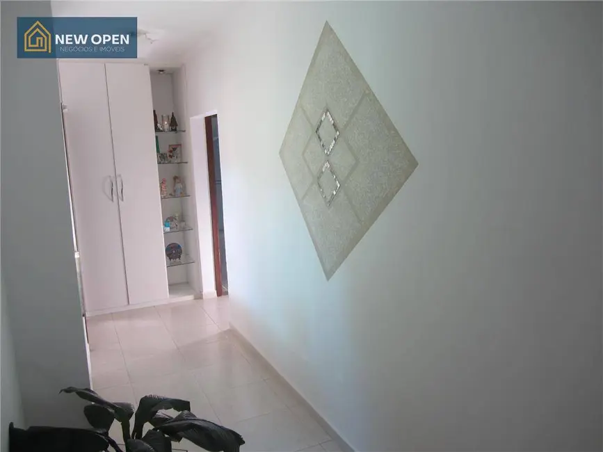 Casa com 3 quartos à venda, 450m2 em Parque Residencial Itaguaçu, Atibaia - SP - imagem 6 Foto 6 de Casa com 3 quartos à venda, 450m2 em Parque Residencial Itaguaçu, Atibaia - SP