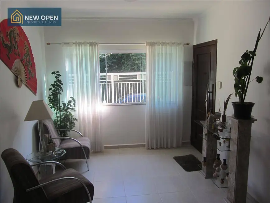 Casa com 3 quartos à venda, 450m2 em Parque Residencial Itaguaçu, Atibaia - SP - imagem 3 Foto 3 de Casa com 3 quartos à venda, 450m2 em Parque Residencial Itaguaçu, Atibaia - SP