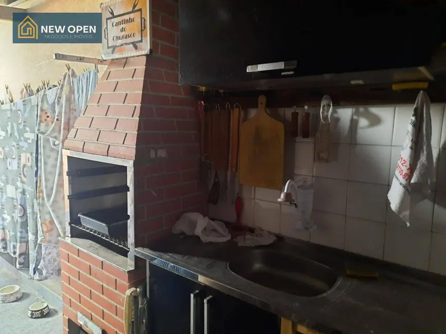 Foto 7 de Casa com 2 quartos à venda, 135m2 em Bom Jesus Dos Perdoes - SP