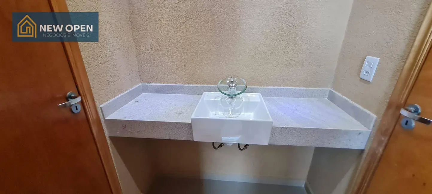 Foto 7 de Sobrado com 3 quartos à venda, 180m2 em Atibaia - SP