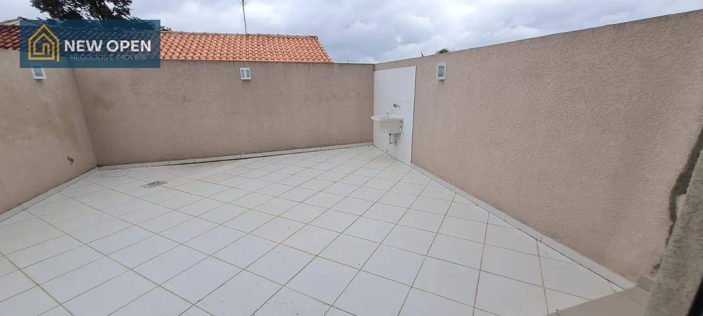 Foto 1 de Sobrado com 3 quartos à venda, 180m2 em Atibaia - SP