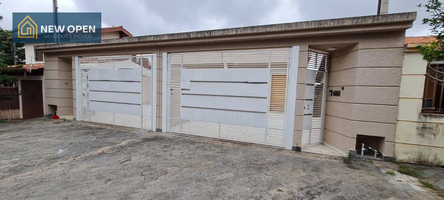 Foto 2 de Sobrado com 3 quartos à venda, 180m2 em Atibaia - SP