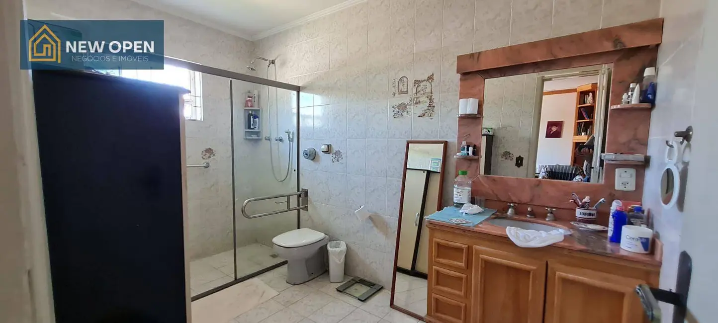 Casa de Condomínio com 4 quartos à venda, 728m2 em Parque Arco Iris, Atibaia - SP - imagem 4 Foto 4 de Casa de Condomínio com 4 quartos à venda, 728m2 em Parque Arco Iris, Atibaia - SP