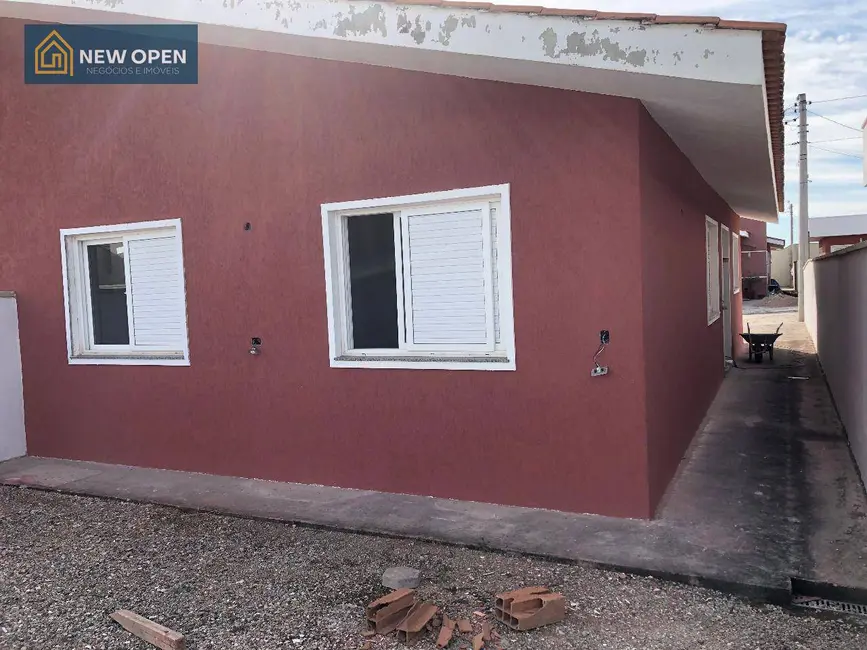 Foto 1 de Casa com 3 quartos à venda, 200m2 em Bom Jesus Dos Perdoes - SP