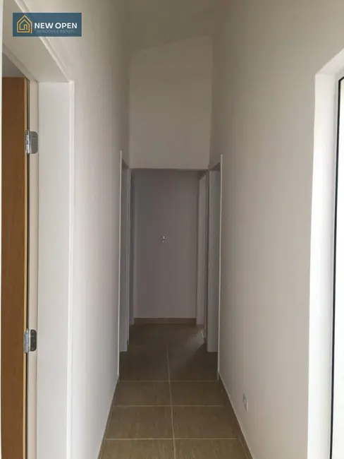 Foto 9 de Casa com 3 quartos à venda, 200m2 em Bom Jesus Dos Perdoes - SP