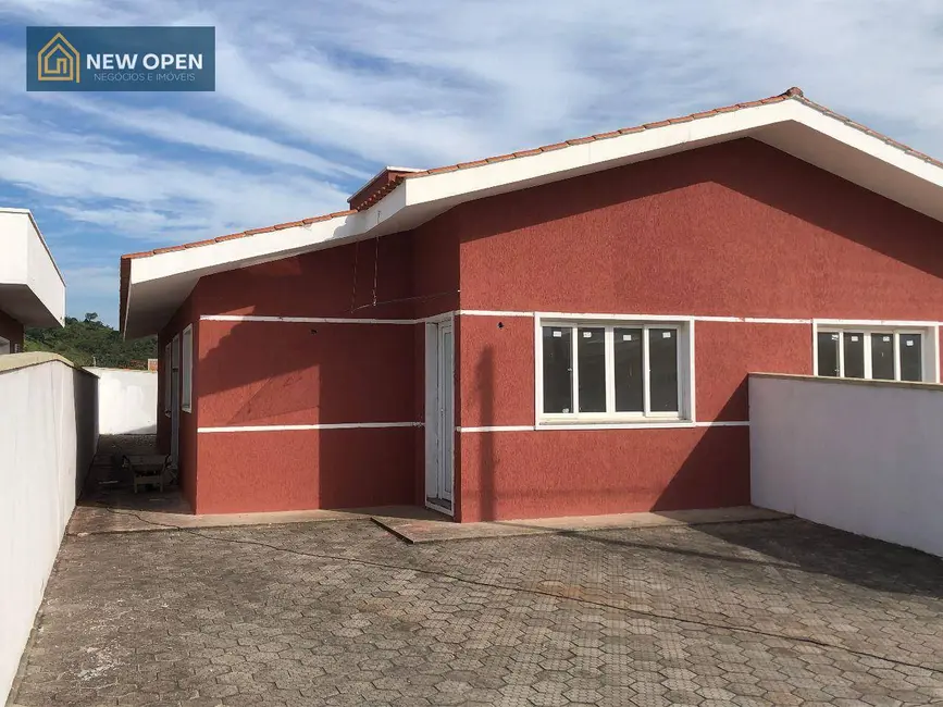 Foto 3 de Casa com 3 quartos à venda, 200m2 em Bom Jesus Dos Perdoes - SP