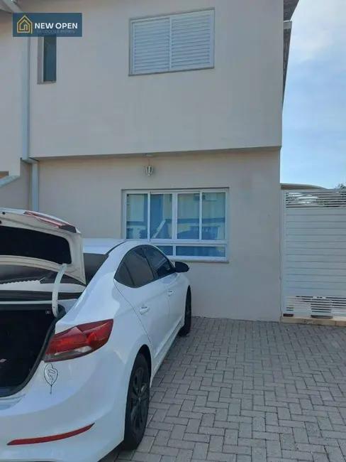 Foto 3 de Casa de Condomínio com 2 quartos à venda, 204m2 em Chácaras Maringá, Atibaia - SP