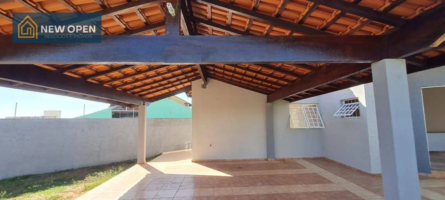 Foto 2 de Casa com 3 quartos à venda, 350m2 em Jardim Jaraguá, Atibaia - SP