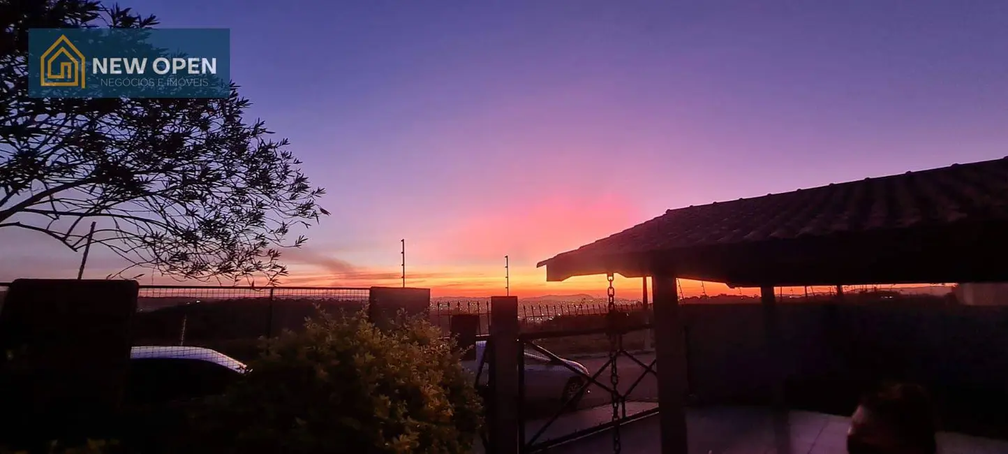 Foto 4 de Casa com 3 quartos à venda, 350m2 em Jardim Jaraguá, Atibaia - SP