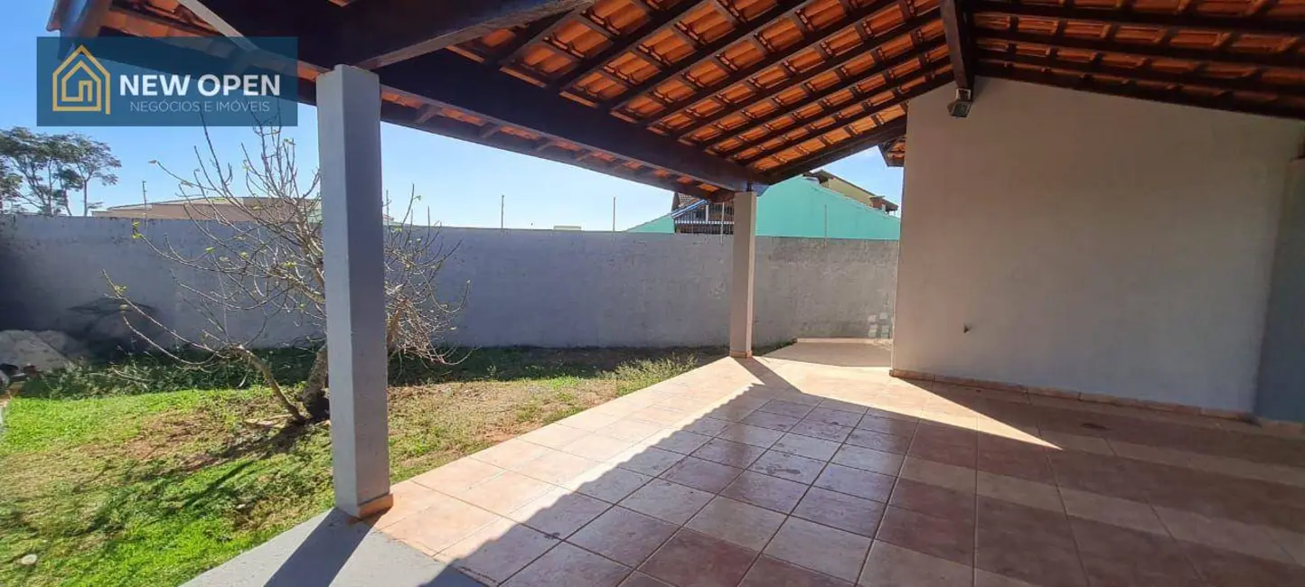 Foto 3 de Casa com 3 quartos à venda, 350m2 em Jardim Jaraguá, Atibaia - SP