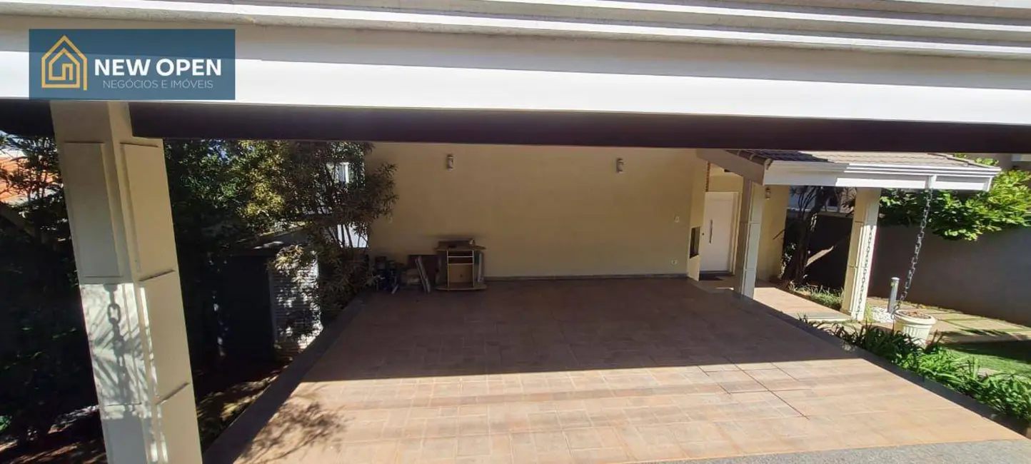 Foto 4 de Sobrado com 4 quartos à venda, 700m2 em Condomínio Parque das Garças I, Atibaia - SP