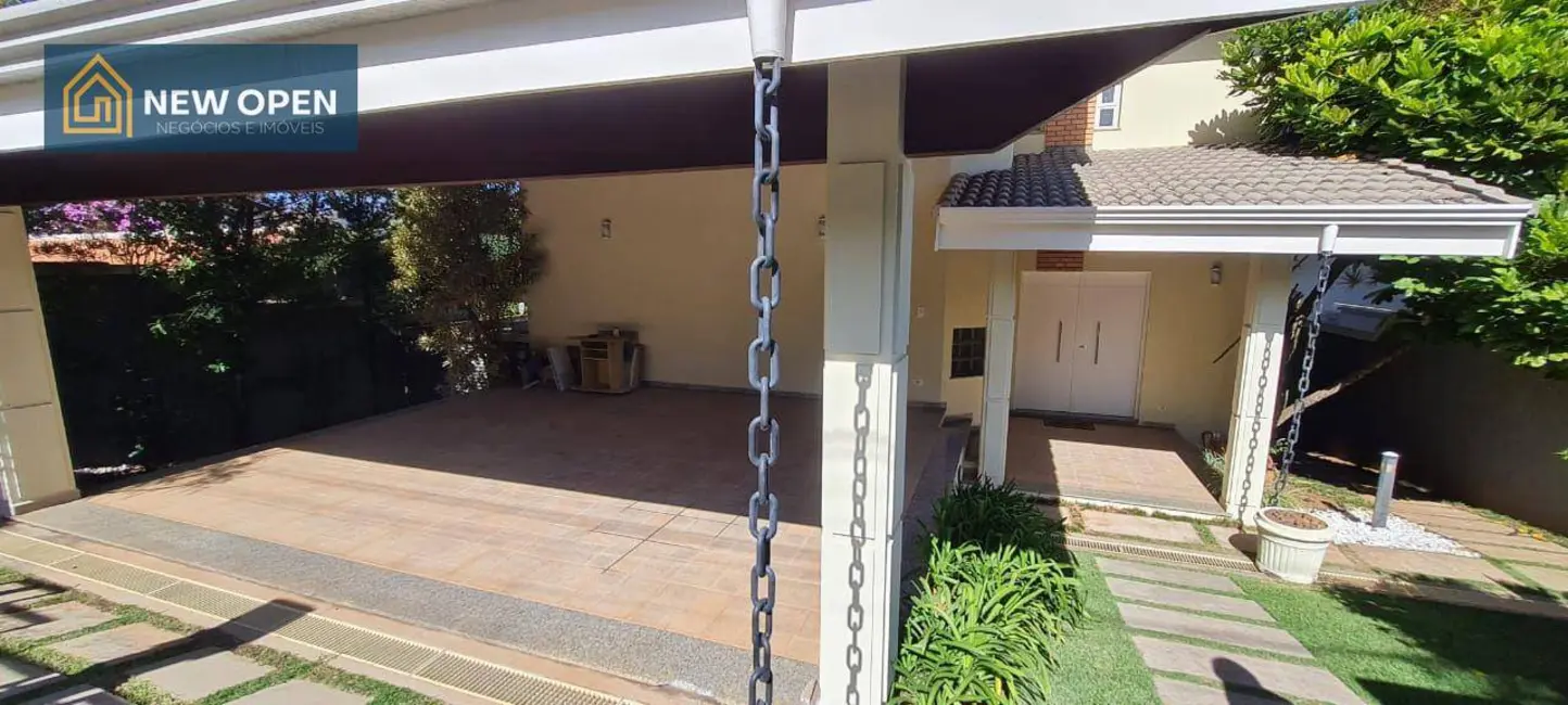 Foto 3 de Sobrado com 4 quartos à venda, 700m2 em Condomínio Parque das Garças I, Atibaia - SP