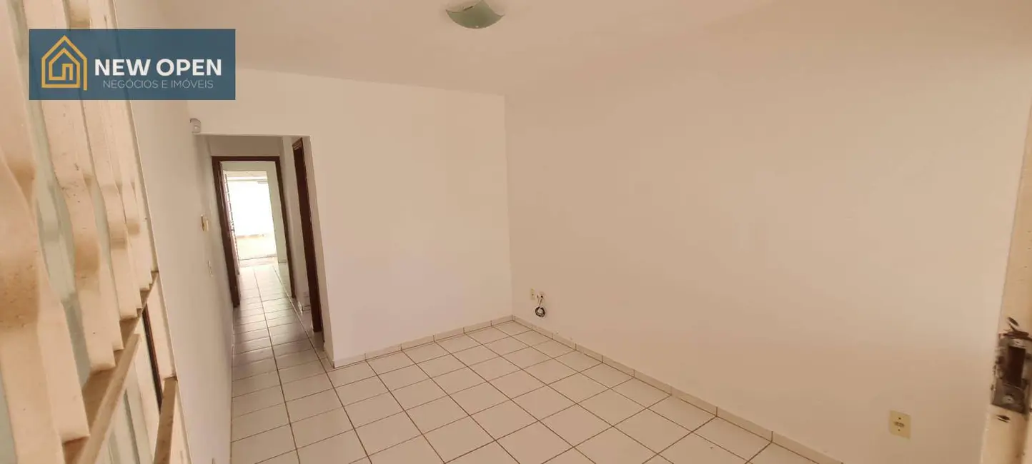 Foto 3 de Casa com 2 quartos à venda, 75m2 em Jardim Maristela, Atibaia - SP