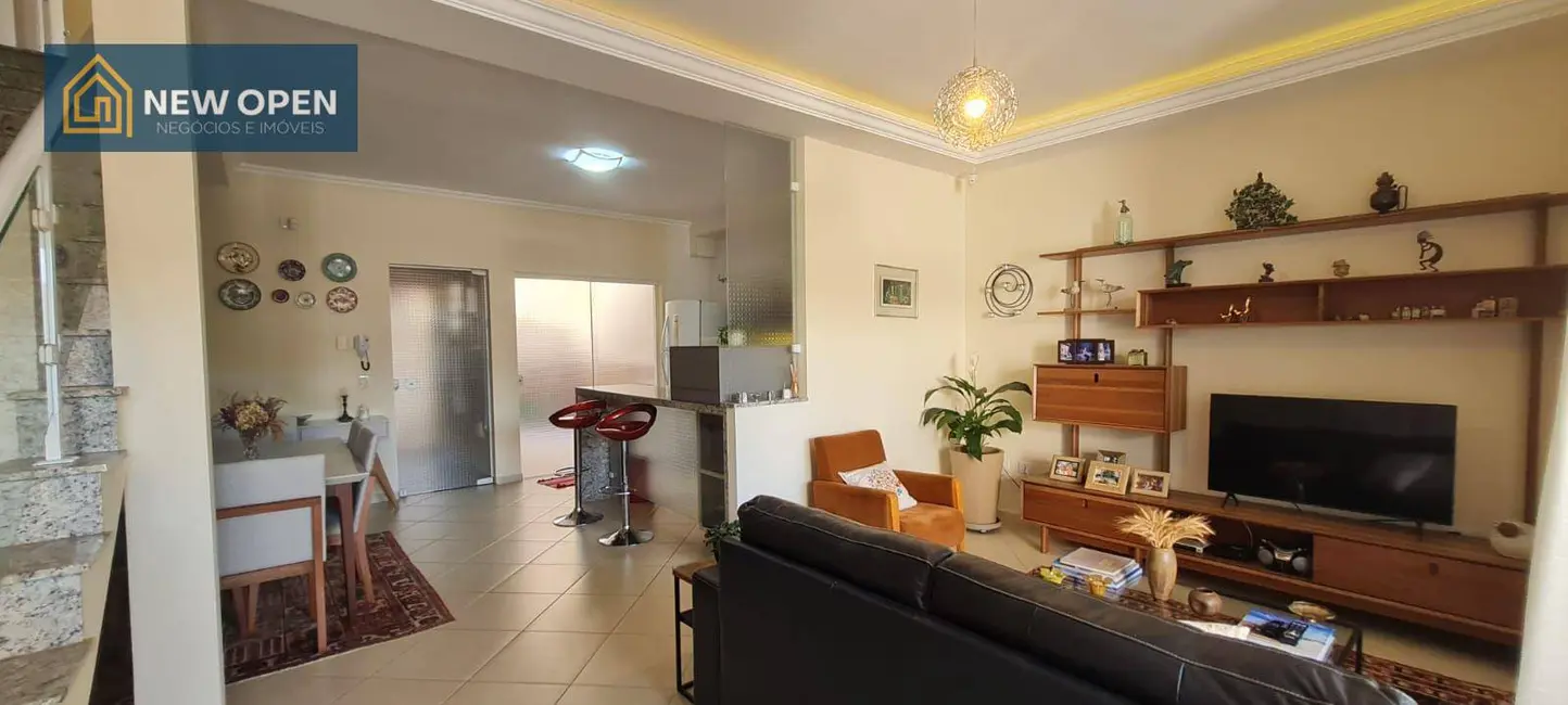 Foto 5 de Casa com 3 quartos à venda, 150m2 em Jardim Maristela, Atibaia - SP