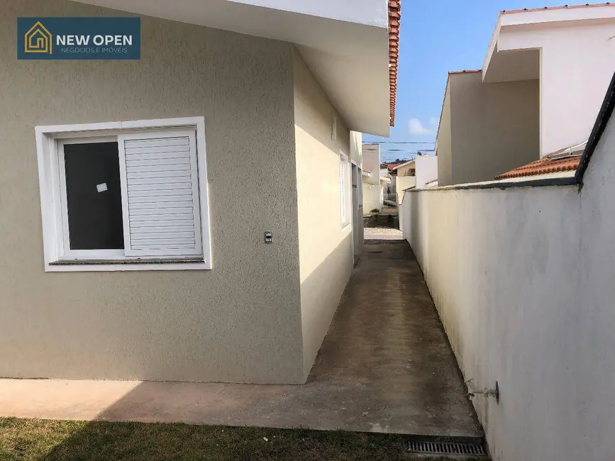 Foto 6 de Casa de Condomínio à venda, 200m2 em Bom Jesus Dos Perdoes - SP