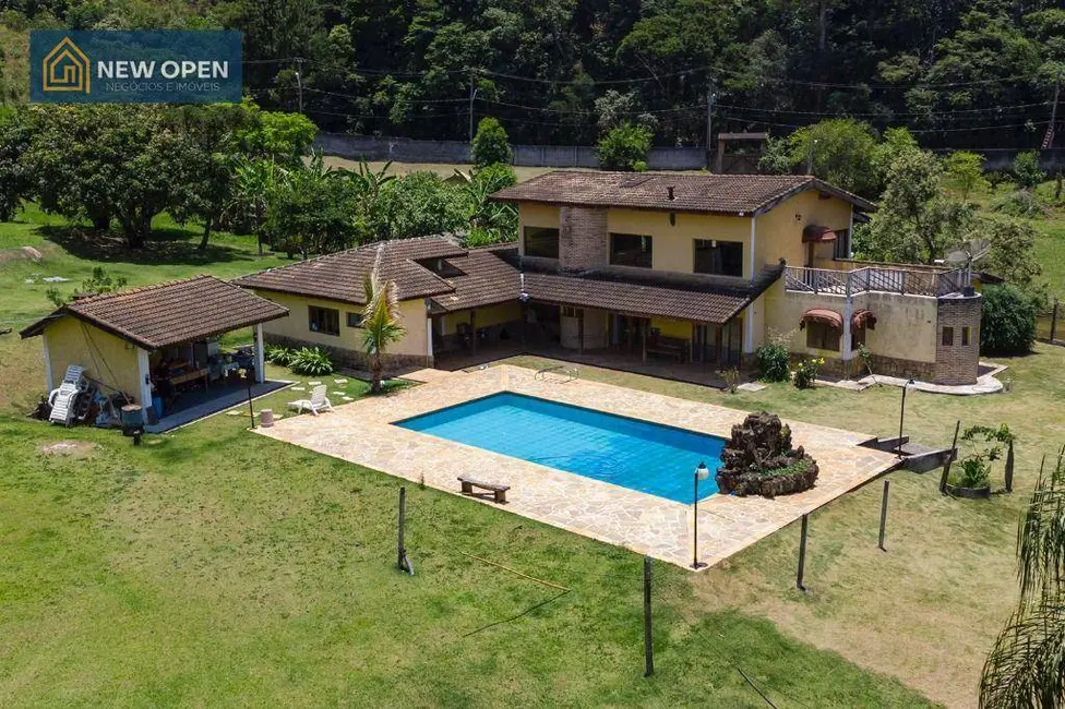 Foto 9 de Chácara à venda, 2500m2 em Jardim Estância Brasil, Atibaia - SP