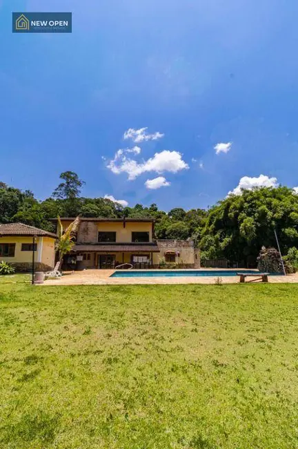 Foto 19 de Chácara à venda, 2500m2 em Jardim Estância Brasil, Atibaia - SP