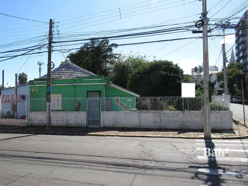 Foto 3 de Terreno / Lote à venda, 563m2 em Centro, Canoas - RS