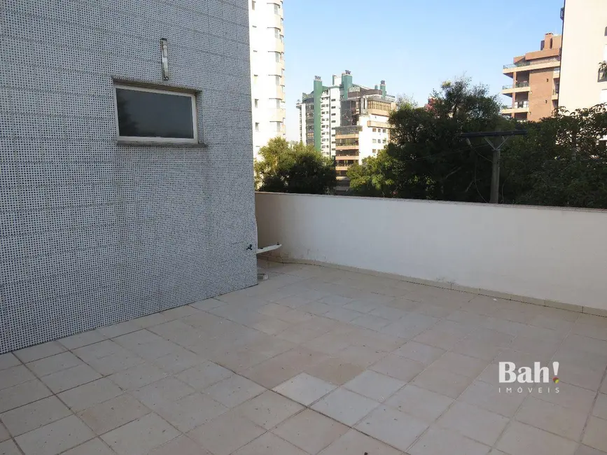Apartamento com 3 quartos à venda, 238m2 em Centro, Canoas - RS - imagem 8 Foto 8 de Apartamento com 3 quartos à venda, 238m2 em Centro, Canoas - RS