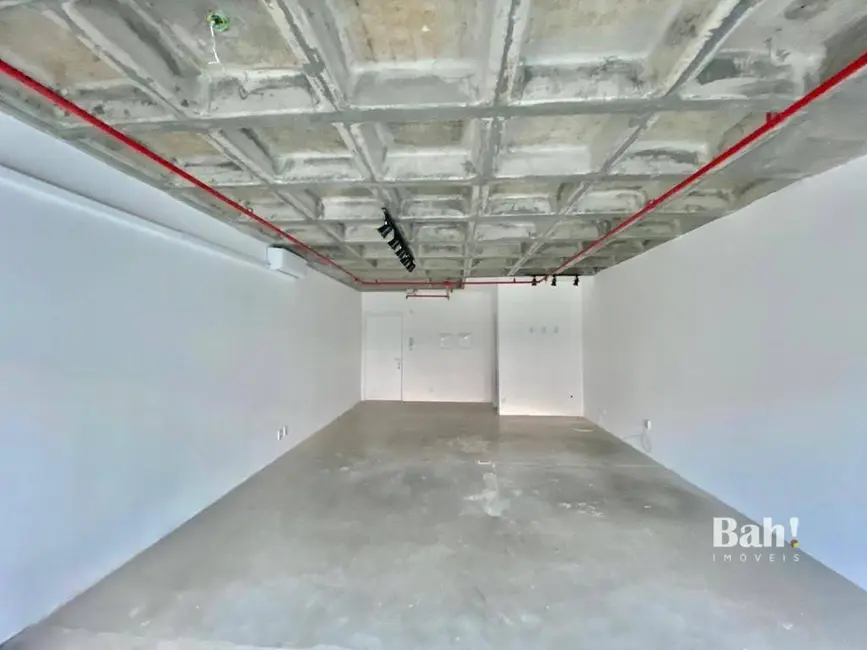 Sala Comercial à venda, 48m2 em Petrópolis, Porto Alegre - RS - imagem 5 Foto 5 de Sala Comercial à venda, 48m2 em Petrópolis, Porto Alegre - RS