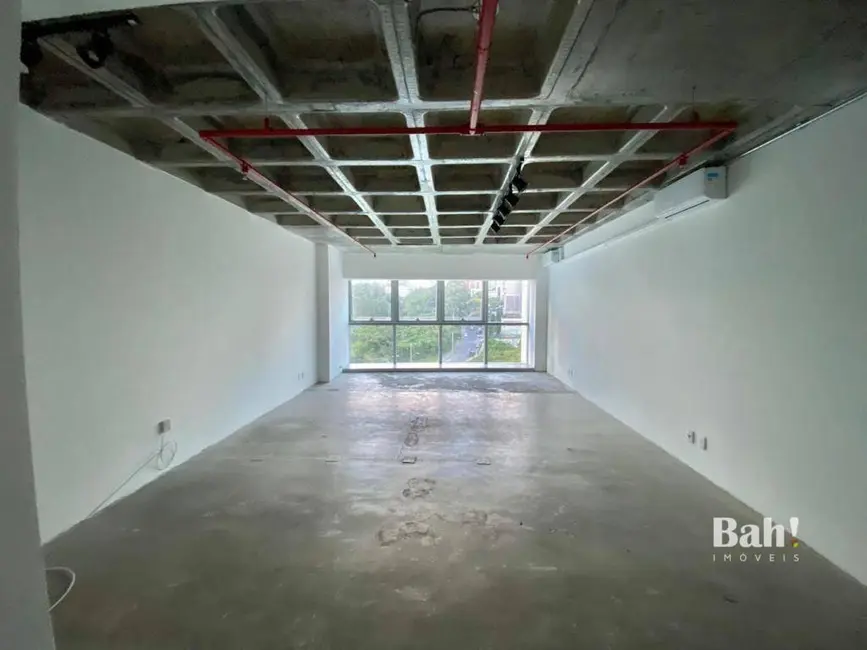 Sala Comercial à venda, 48m2 em Petrópolis, Porto Alegre - RS - imagem 3 Foto 3 de Sala Comercial à venda, 48m2 em Petrópolis, Porto Alegre - RS