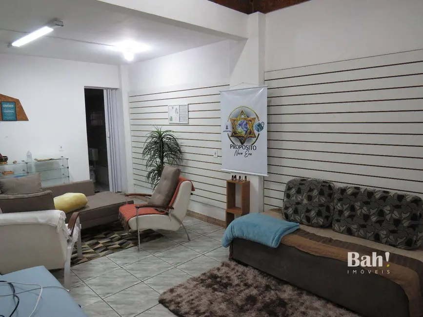 Sobrado com 3 quartos à venda, 269m2 em Esteio - RS - imagem 7 Foto 7 de Sobrado com 3 quartos à venda, 269m2 em Esteio - RS