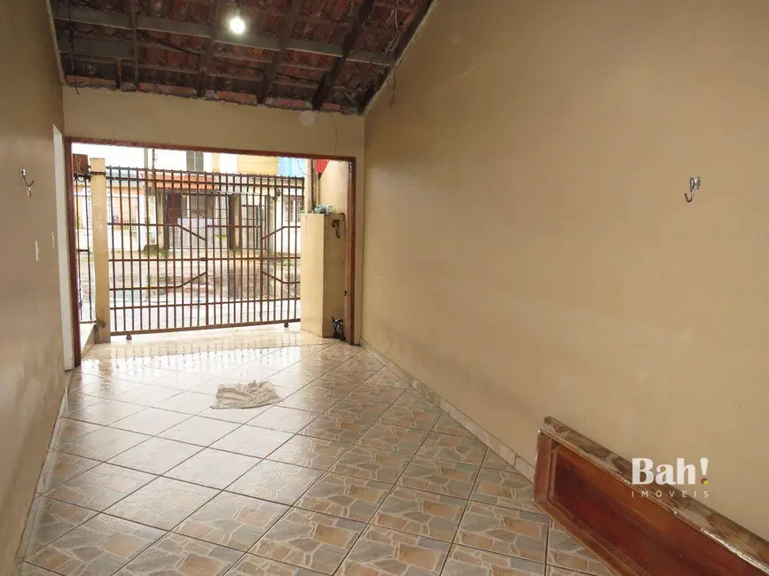 Sobrado com 3 quartos à venda, 269m2 em Esteio - RS - imagem 5 Foto 5 de Sobrado com 3 quartos à venda, 269m2 em Esteio - RS