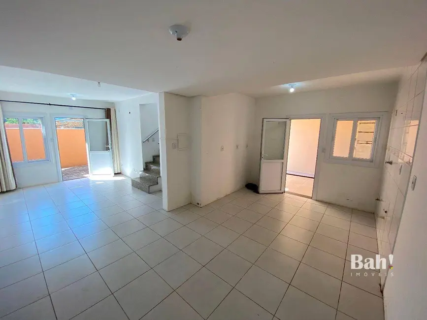 Casa de Condomínio com 2 quartos à venda, 140m2 em Niterói, Canoas - RS - imagem 5 Foto 5 de Casa de Condomínio com 2 quartos à venda, 140m2 em Niterói, Canoas - RS