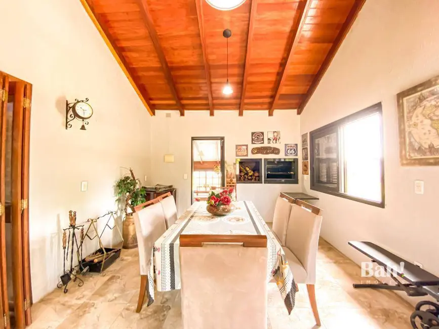 Foto 4 de Sítio / Rancho com 3 quartos à venda, 3150m2 em Sítio Ipiranga, Cachoeirinha - RS