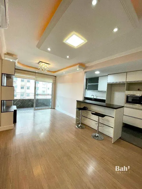 Apartamento com 3 quartos para alugar, 83m2 em Centro, Canoas - RS - imagem 6 Foto 6 de Apartamento com 3 quartos para alugar, 83m2 em Centro, Canoas - RS