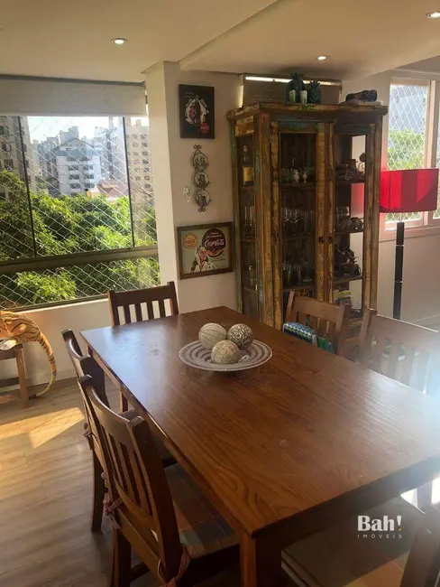 Foto 6 de Apartamento com 2 quartos à venda, 102m2 em Porto Alegre - RS