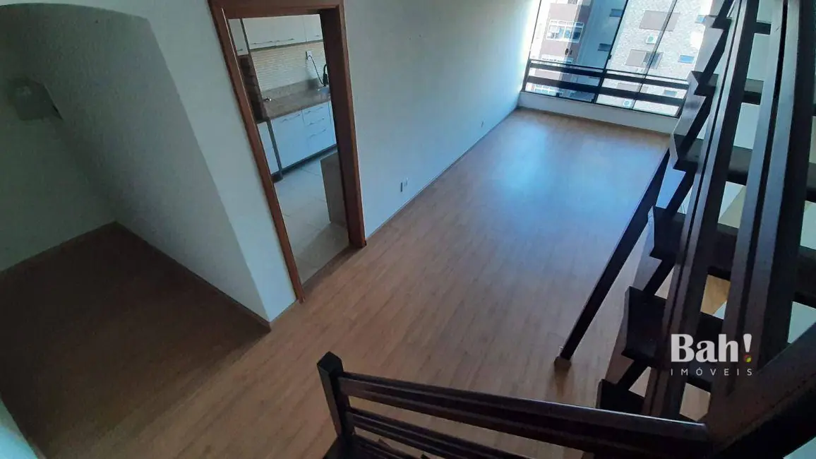 Cobertura com 3 quartos à venda, 265m2 em Centro, Canoas - RS - imagem 6 Foto 6 de Cobertura com 3 quartos à venda, 265m2 em Centro, Canoas - RS