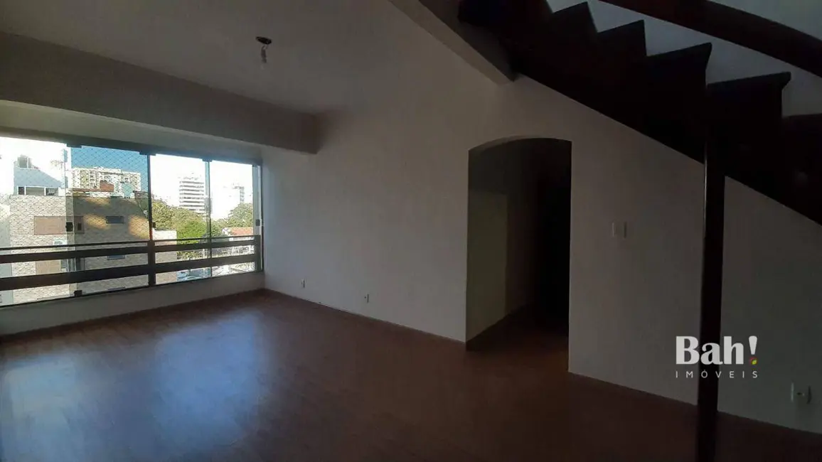 Cobertura com 3 quartos à venda, 265m2 em Centro, Canoas - RS - imagem 3 Foto 3 de Cobertura com 3 quartos à venda, 265m2 em Centro, Canoas - RS