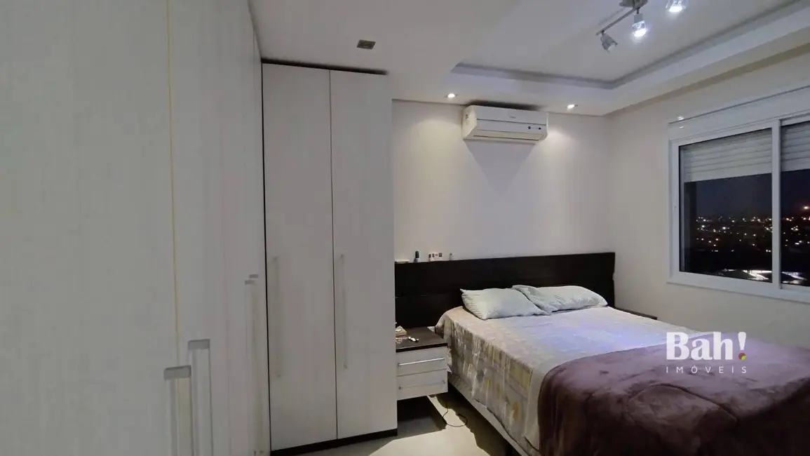 Apartamento com 2 quartos à venda, 67m2 em Centro, Canoas - RS - imagem 5 Foto 5 de Apartamento com 2 quartos à venda, 67m2 em Centro, Canoas - RS