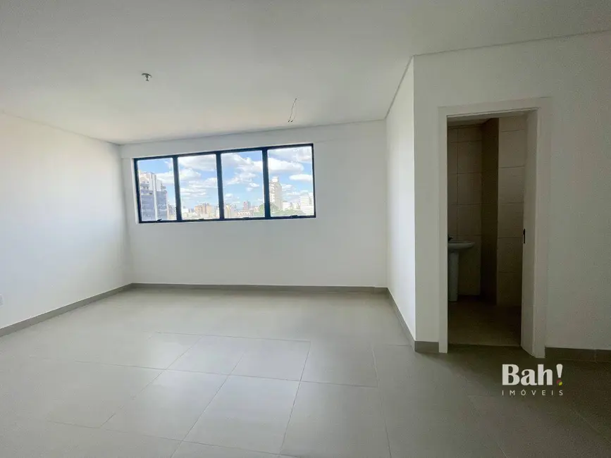 Sala Comercial para alugar, 35m2 em Centro, Canoas - RS - imagem 3 Foto 3 de Sala Comercial para alugar, 35m2 em Centro, Canoas - RS