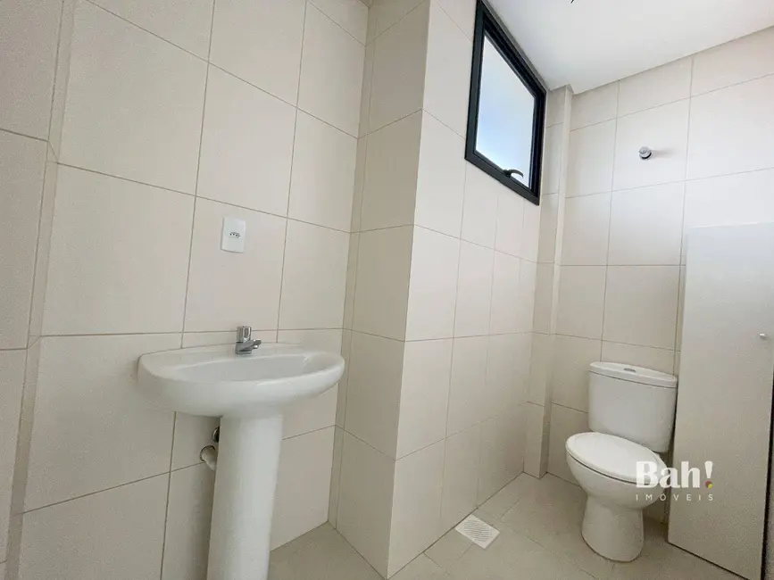 Sala Comercial para alugar, 35m2 em Centro, Canoas - RS - imagem 4 Foto 4 de Sala Comercial para alugar, 35m2 em Centro, Canoas - RS