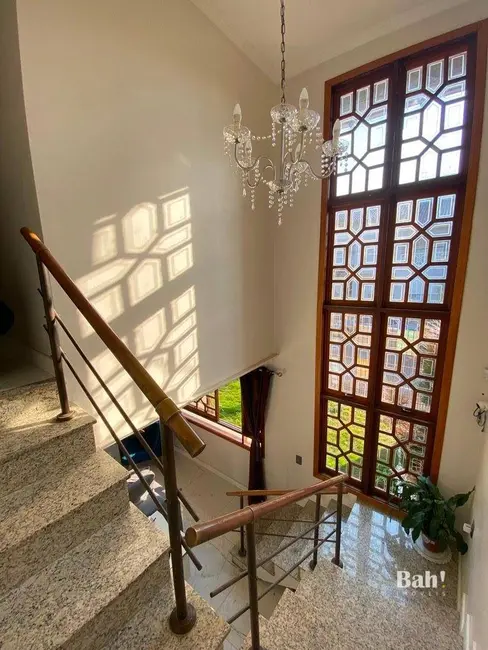 Sobrado com 3 quartos à venda, 240m2 em São José, Canoas - RS - imagem 8 Foto 8 de Sobrado com 3 quartos à venda, 240m2 em São José, Canoas - RS