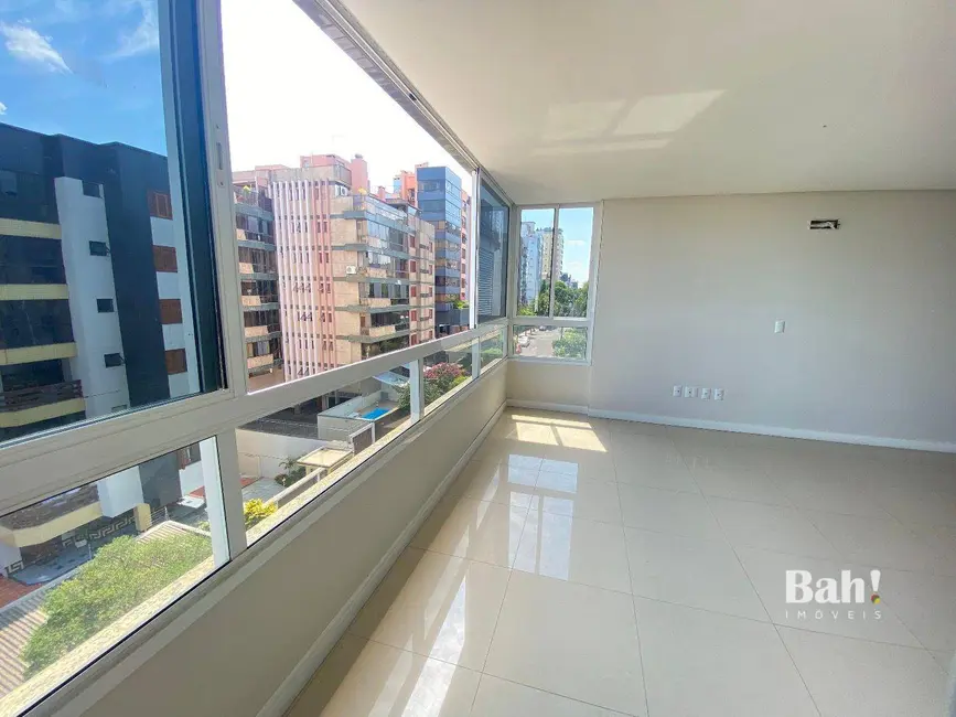 Foto 2 de Apartamento com 3 quartos à venda, 172m2 em Centro, Canoas - RS