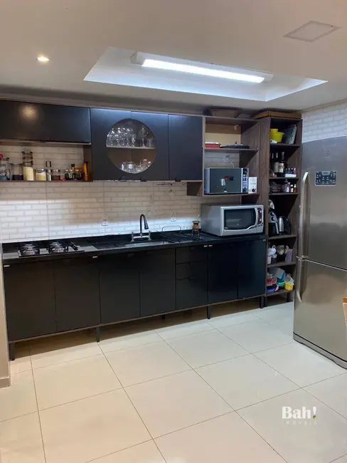 Foto 7 de Sobrado com 3 quartos à venda, 292m2 em Mato Grande, Canoas - RS