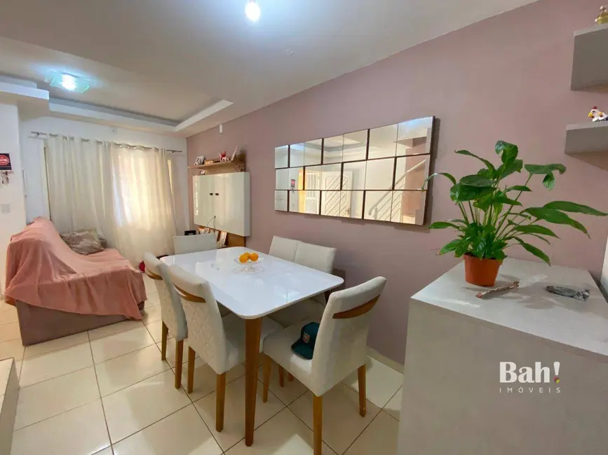 Foto 7 de Sobrado com 2 quartos à venda, 80m2 em São José, Canoas - RS