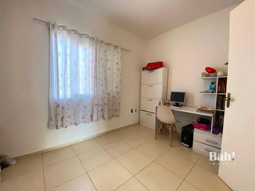 Foto 9 de Sobrado com 2 quartos à venda, 80m2 em São José, Canoas - RS
