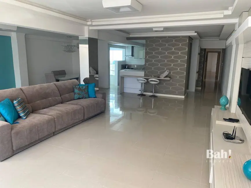 Foto 3 de Apartamento com 3 quartos à venda, 156m2 em Centro, Capao Da Canoa - RS