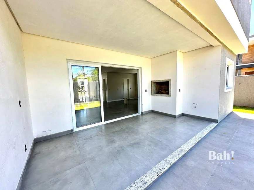 Foto 9 de Sobrado com 3 quartos à venda, 230m2 em Igara, Canoas - RS