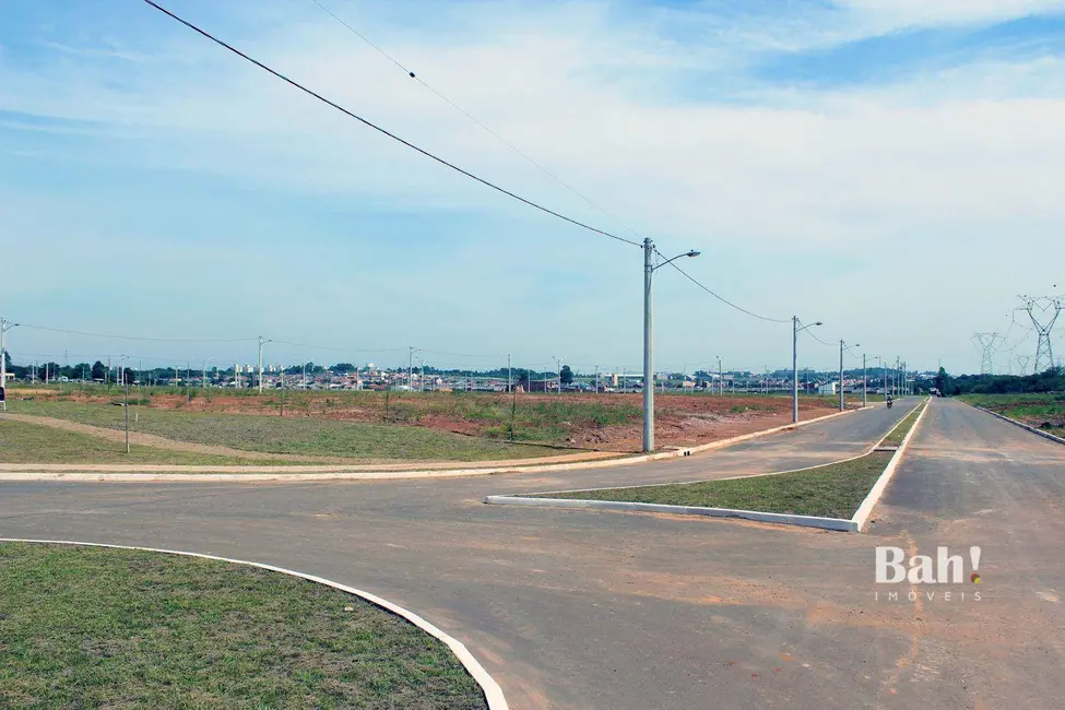 Terreno / Lote à venda, 200m2 em Guajuviras, Canoas - RS - imagem 2 Foto 2 de Terreno / Lote à venda, 200m2 em Guajuviras, Canoas - RS