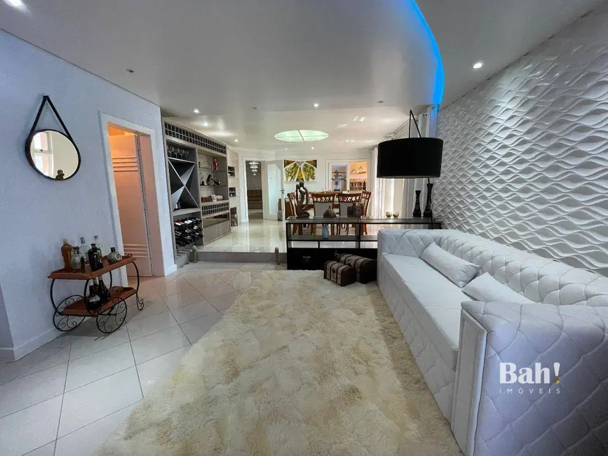 Apartamento com 3 quartos à venda, 280m2 em Centro, Canoas - RS - imagem 3 Foto 3 de Apartamento com 3 quartos à venda, 280m2 em Centro, Canoas - RS